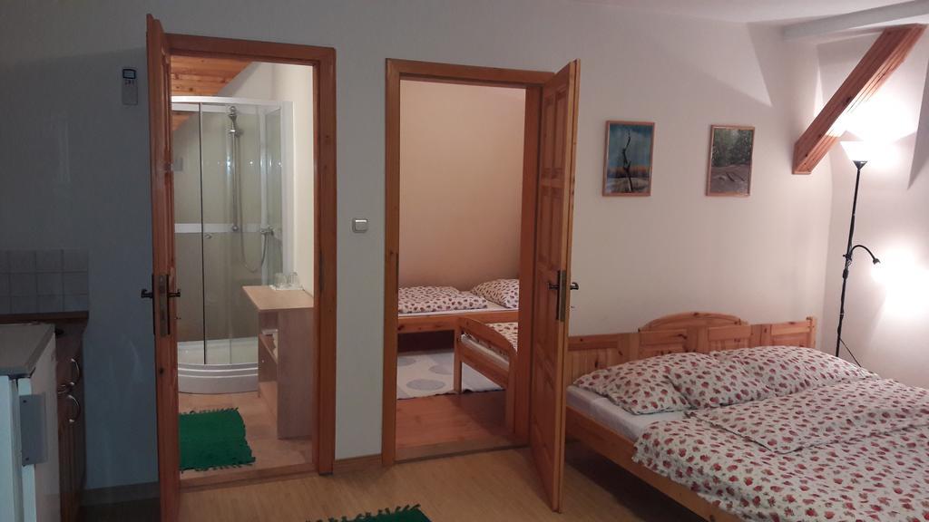 Vecsey Apartman Apartment Eger Luaran gambar