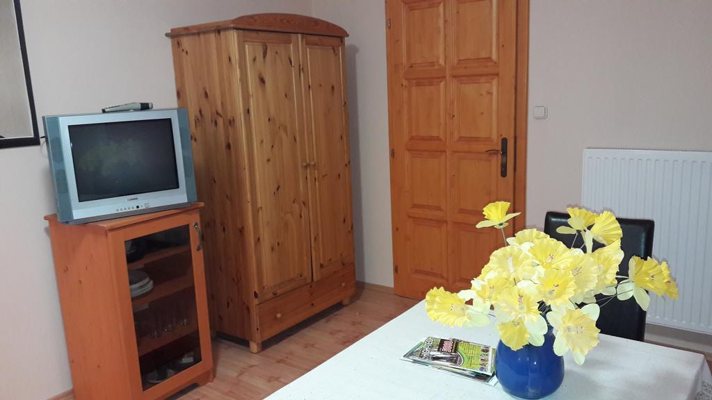 Vecsey Apartman Apartment Eger Luaran gambar